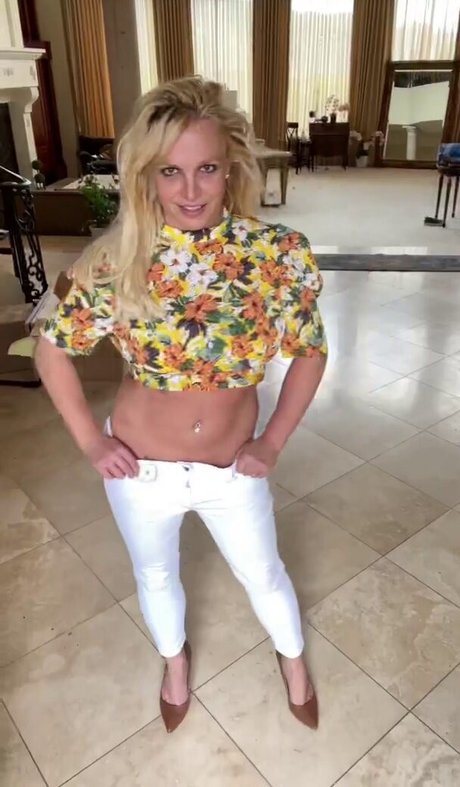 Britney Spears top model pics