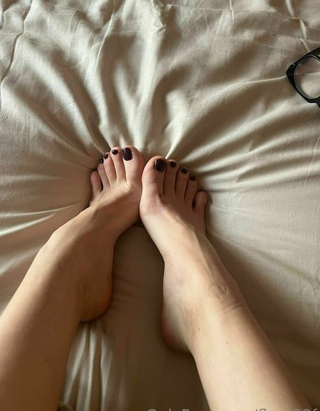 flora99f model porn archive