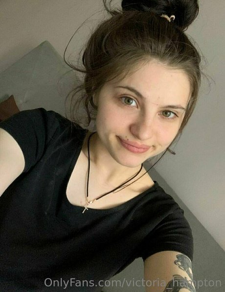 victoria hampton pornstar art galleries