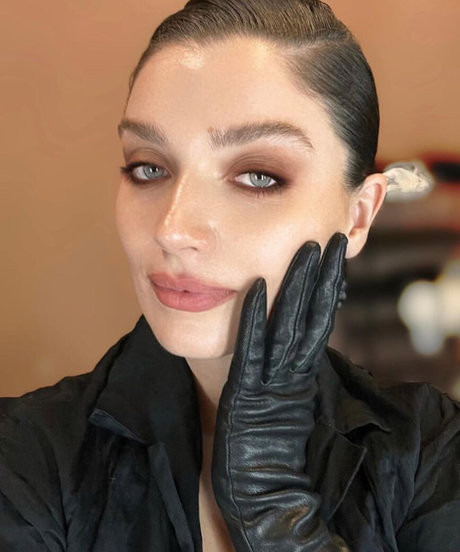 Eve Hewson model sex photos