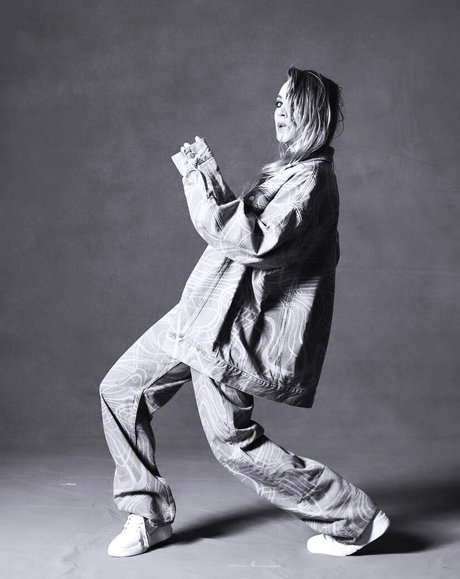 Kaley Cuoco hd actress archive