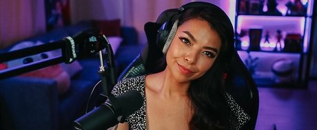 Aileen Senpai star hot pics