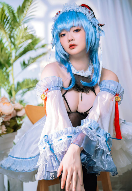 Ying Tze nice actress img