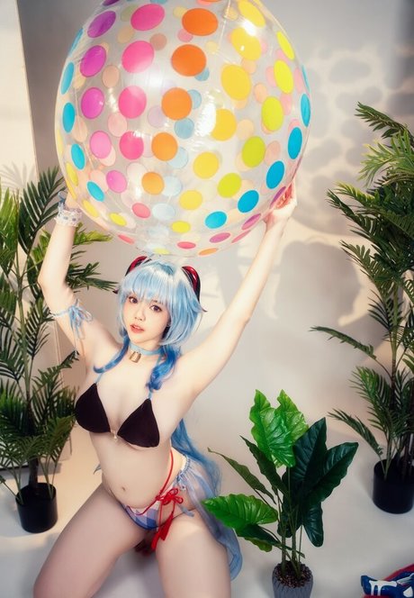 Ying Tze xxx pornstar img