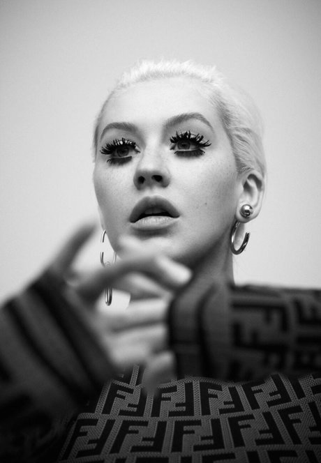 swimming pool onlyfans xxx image