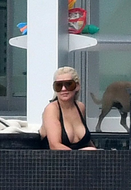 Christina Aguilera model sex image
