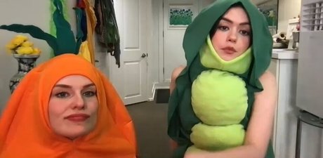 littlesugarpea model nudes archive