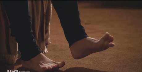 Piper Perabo pornstar naked photo