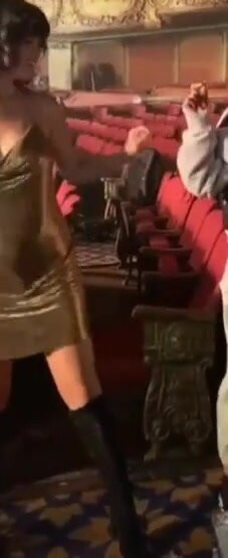 cute asian onlyfans hd photo