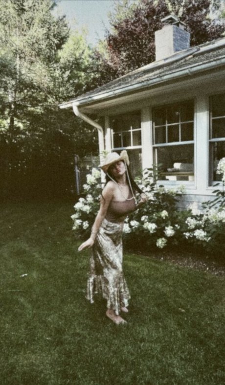 playmate onlyfans pornographic photo