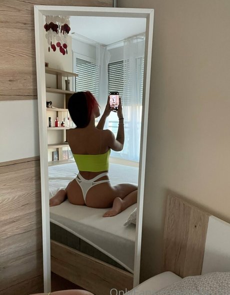 emmaleah 20 pornstar pictures