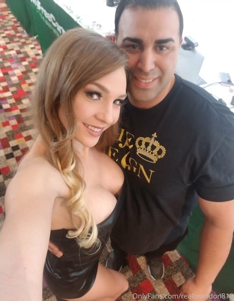 realbrandon818 erotic pornstar gallery