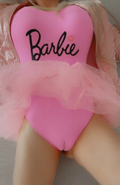 pornbella adult actress pics