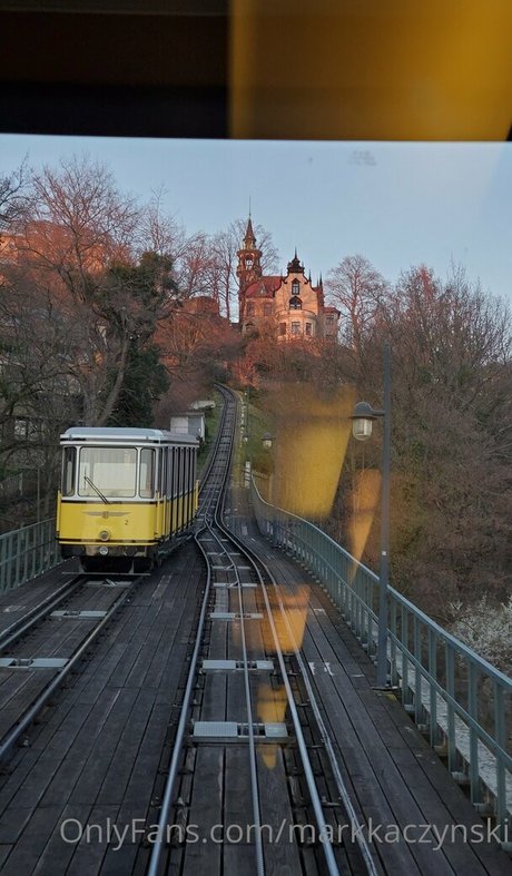 markkaczynski star pretty photos