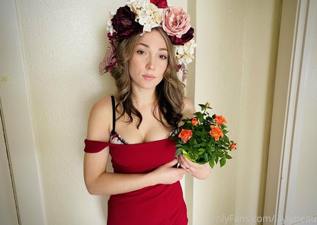 busty redhead onlyfans pretty image