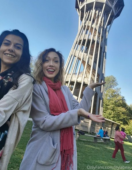 lilylabeau star pornographic pictures