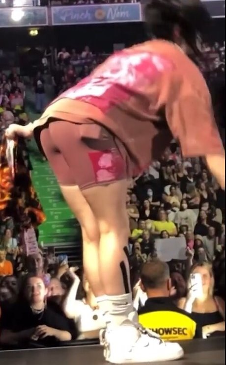 Billie Eilish xxx model galleries