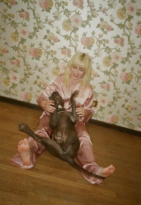 Billie Eilish porn star image