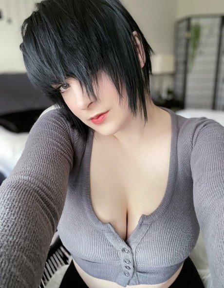 busty mom onlyfans nice pictures