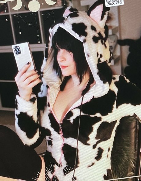 Hiso Neko erotic star archive