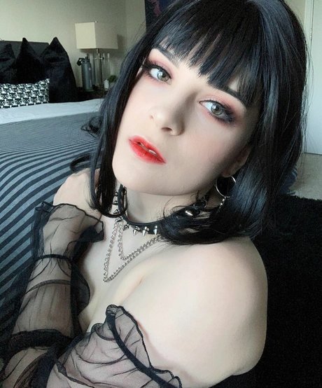 swinger milf onlyfans erotic galleries