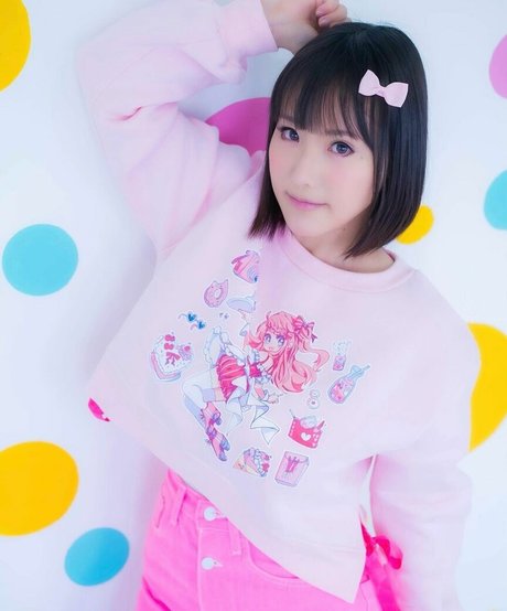 Kaho Shibuya model pretty gallery