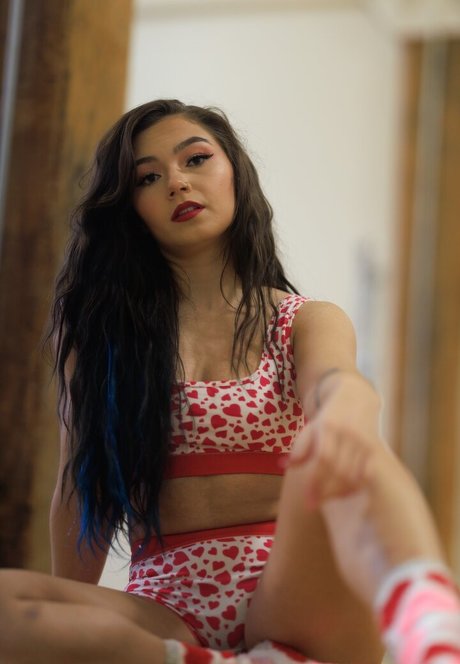 Skye Dolecki adult model photo