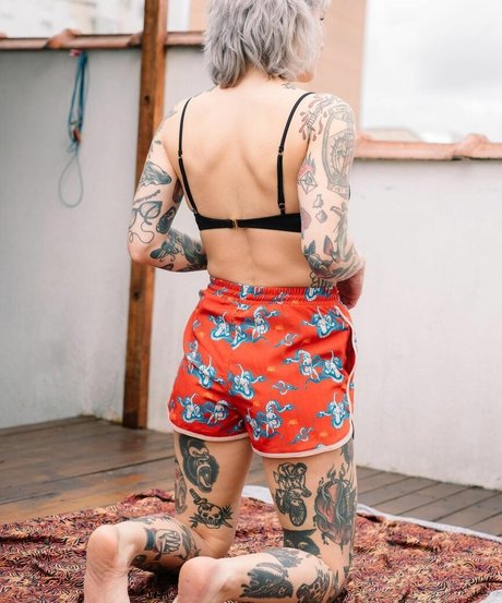 Mariana Ayres pornstar high quality pictures