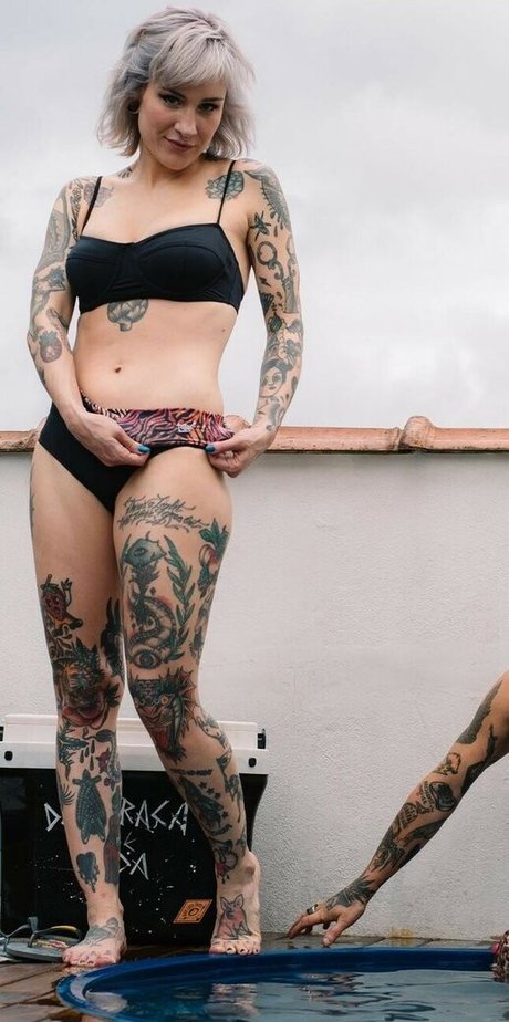 Mariana Ayres porn model photo