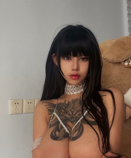 cheating onlyfans beautiful naked photo