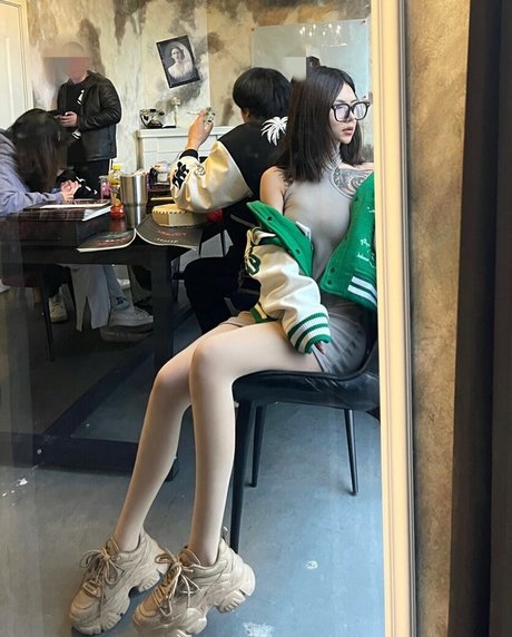 Deer white nice model galleries