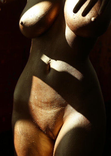 Auda Love model free archive