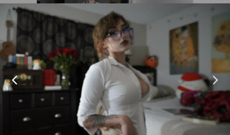 Redroomromance nudes model archive