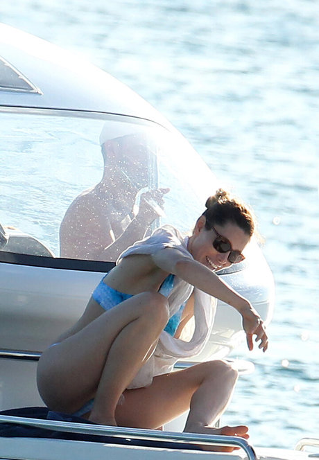 Jessica Biel star high quality gallery