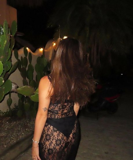 Lila Volker Lin adult actress gallery