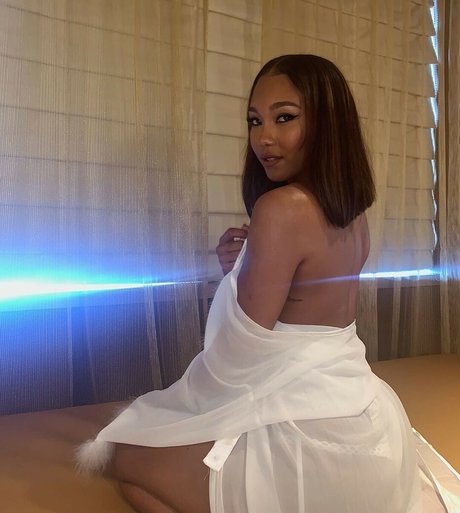 light onlyfans pornographic archive