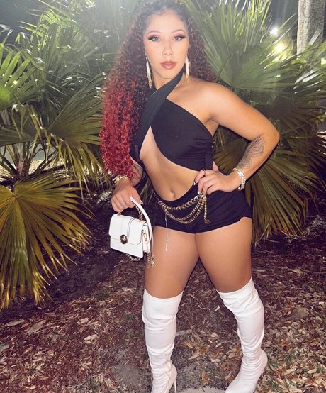 Kiah Dream pornstar nice picture