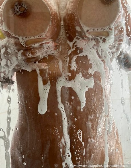 Japa Ale model sexy photos