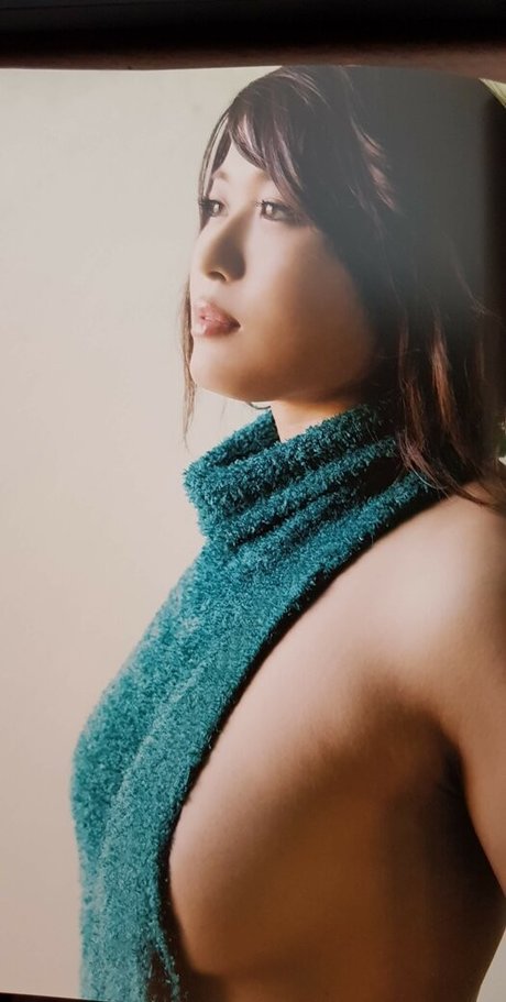 Iyo Sky free pornstar picture