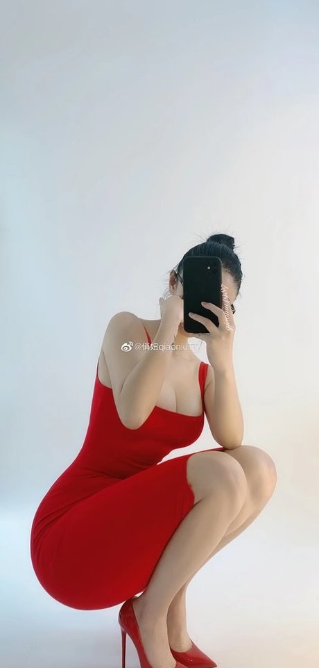 QiaoniuTT xxx model galleries