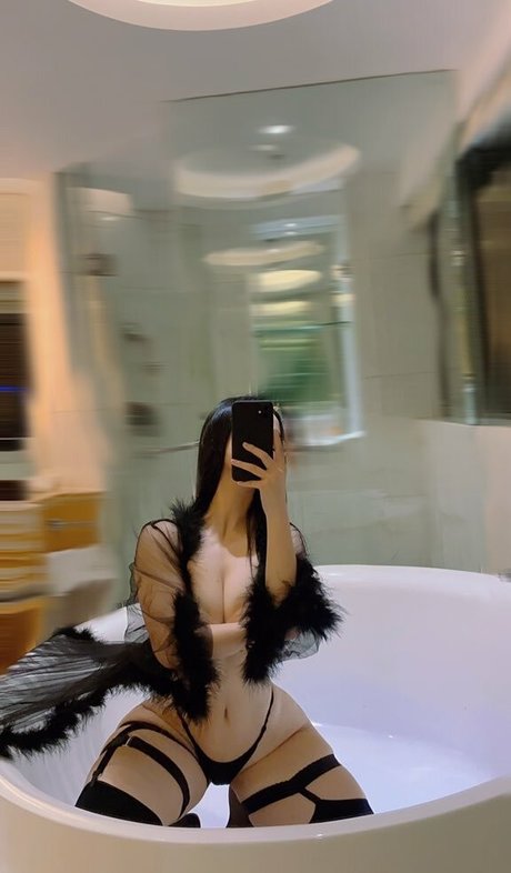 bbw lesbian onlyfans nudes gallery