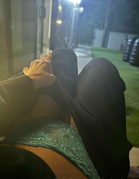 thick thighs onlyfans art porn archive