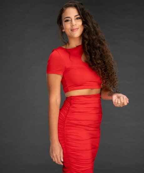 Samantha Irvin pornstar nice photos