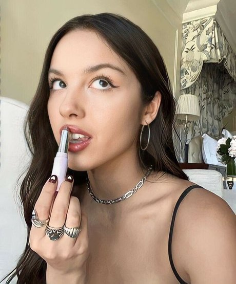 perfect shemale onlyfans sex photos