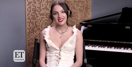 nude pregnant onlyfans erotic picture