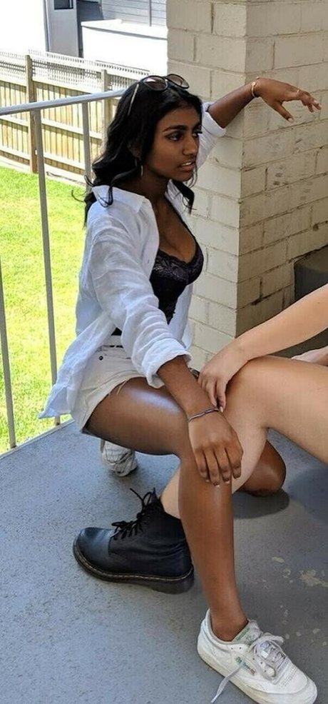 shreya naidoo pornographic model photo