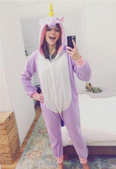 Aimee Richelle Teegarden pretty pornstar image