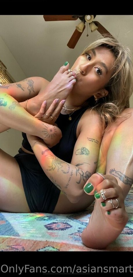 asiansmartsolesfree star erotic archive