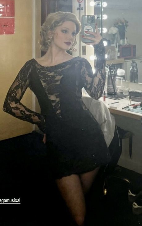 Olivia Holt free actress photos