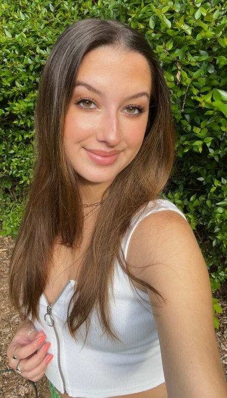 Addie Forche star adult img